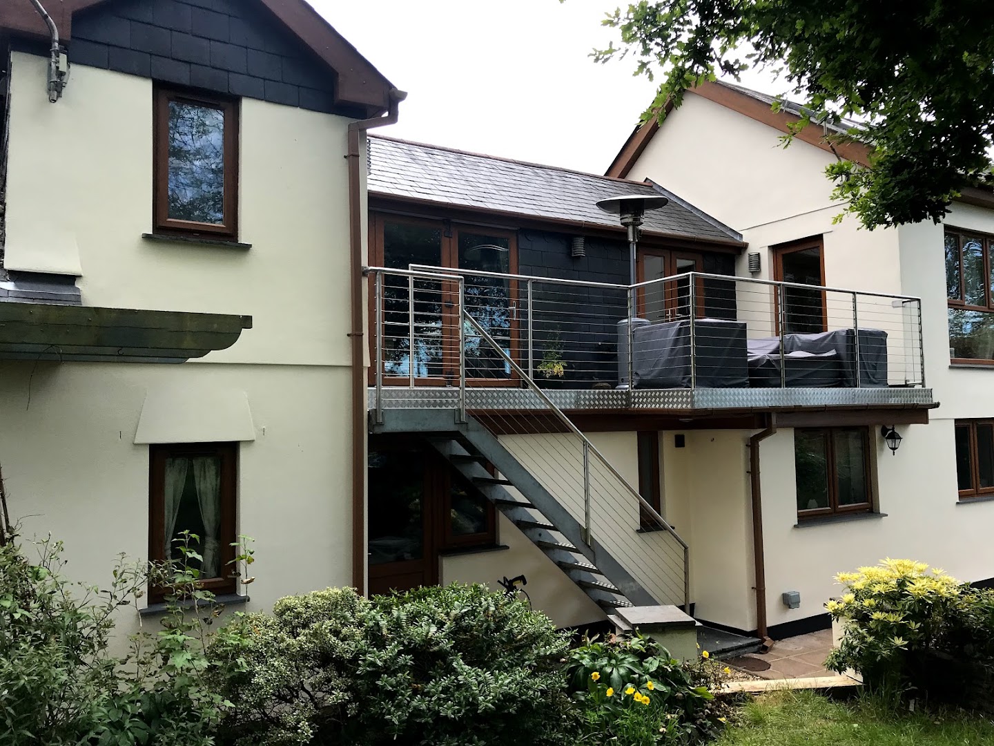 JR Decorating & Building Services · Photos 9